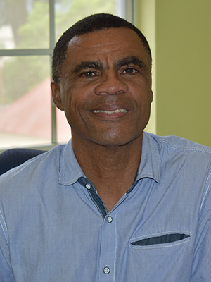 Dr. Jonathan Yearwood
